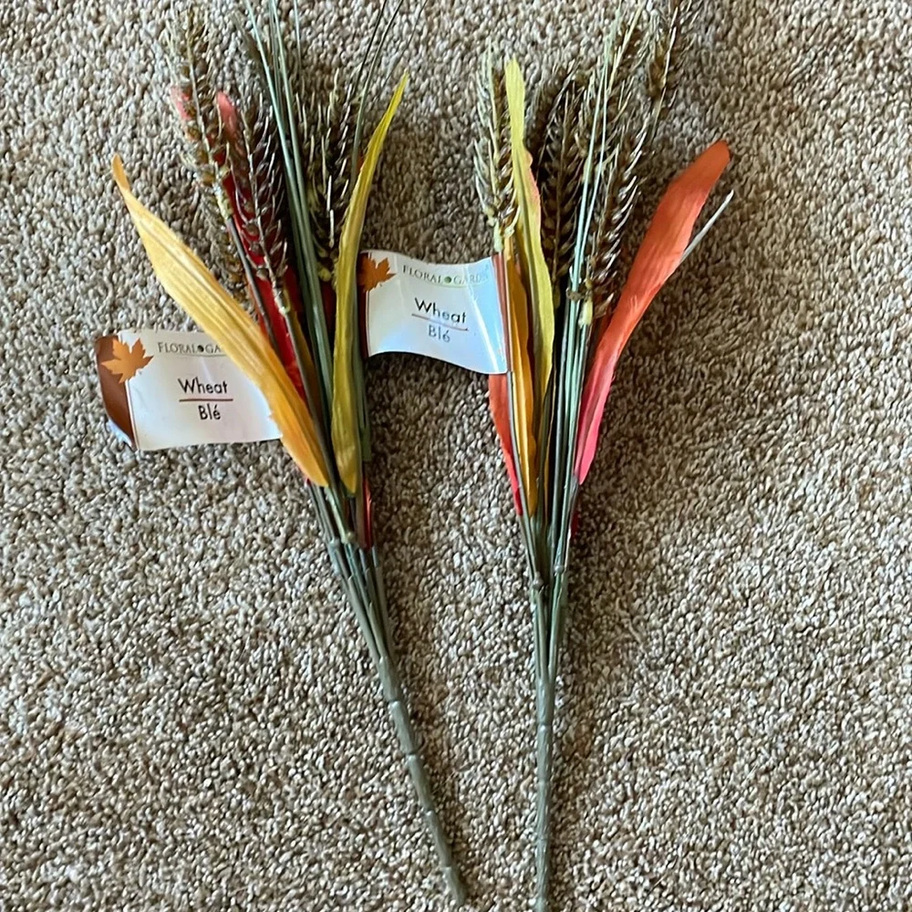2 Floral Garden Wheat picks